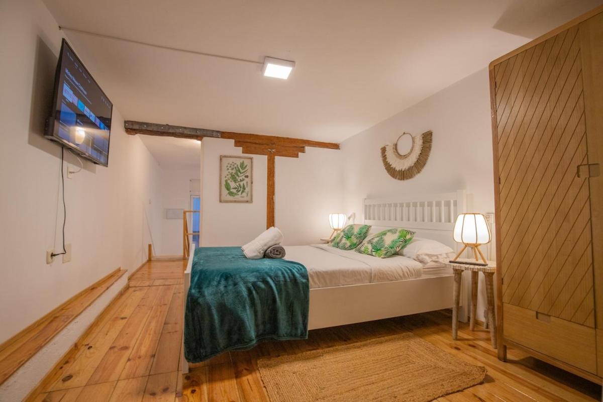 Acogedor Loft Duplex En Malasana *